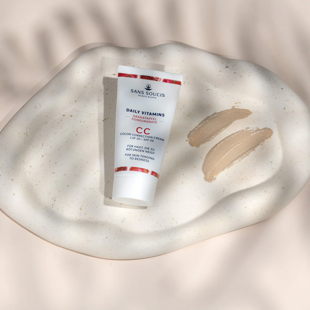 CC Color Correction
Cream LSF 20
Anti-Rötungen - Image 6